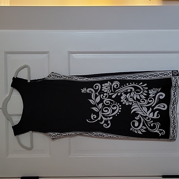 Dress by Studio One - Picture 2 of 5